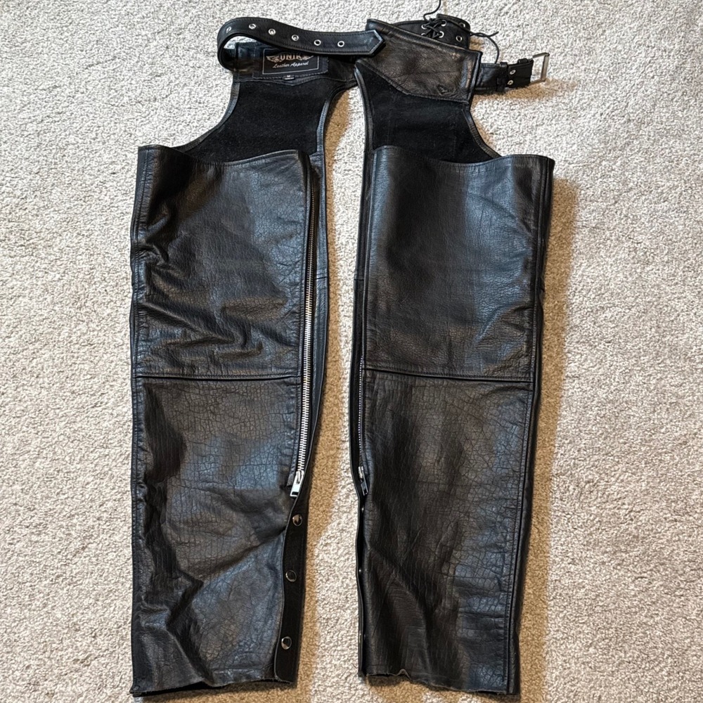 Unik Leather‎ Apparel Black Leather Motorcycle Riding Chaps Women Medium Buckle